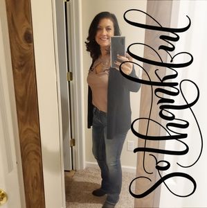 Meet your Posher, Cindy